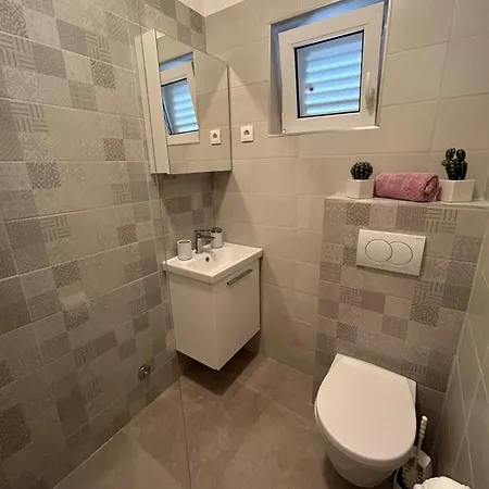Luka Apartament